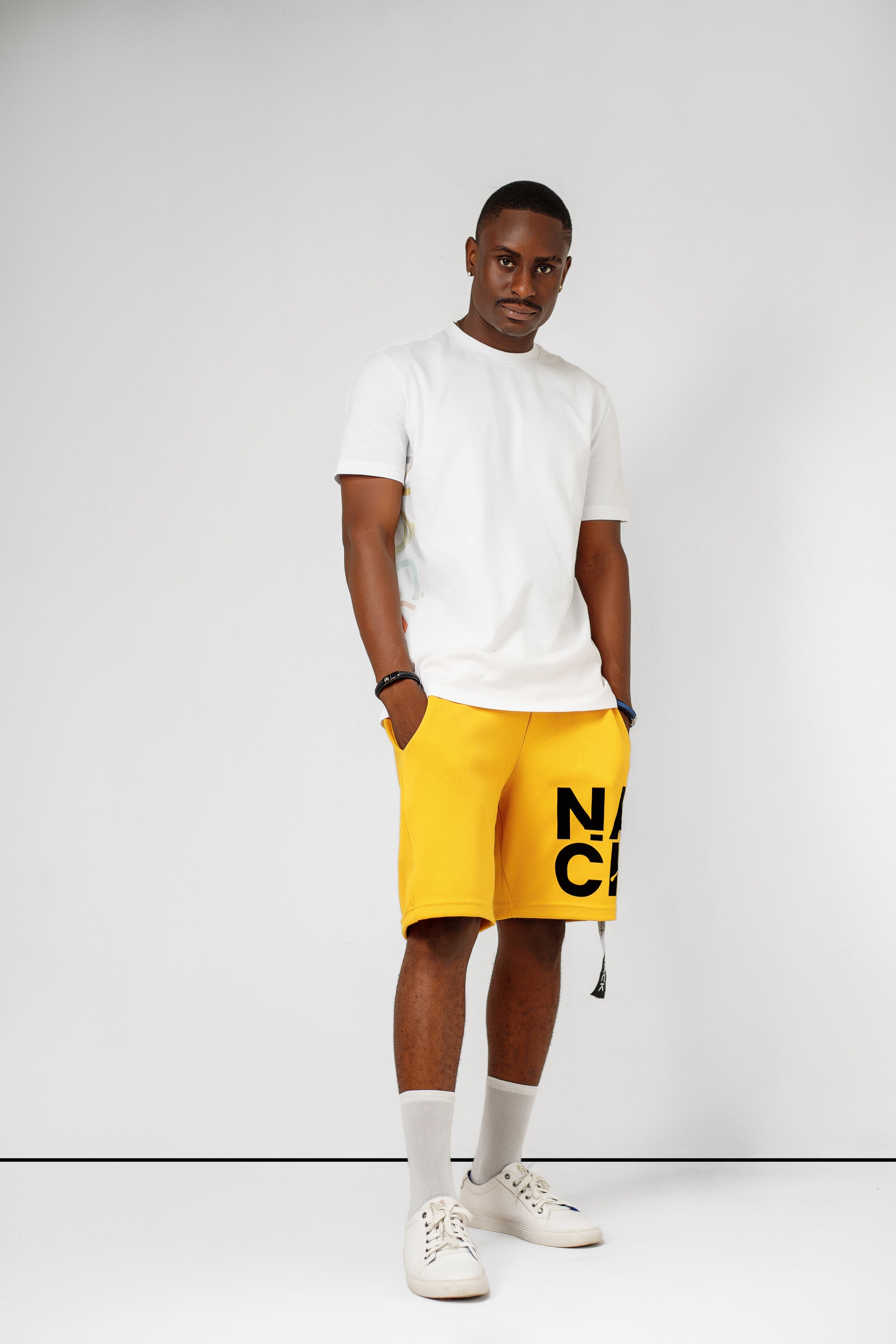 Jogger Shorts in Yellow