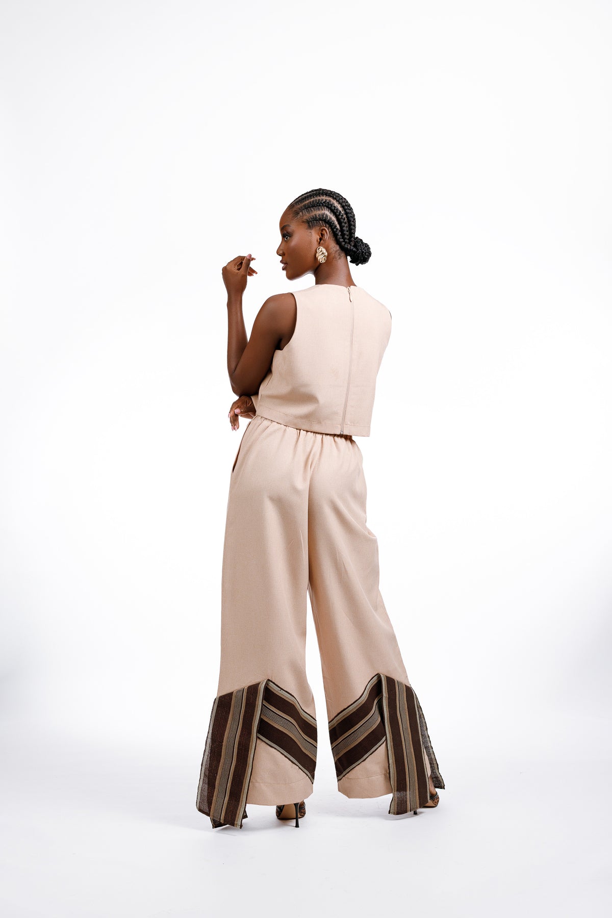 Farrko Alase 2pcs in Nude