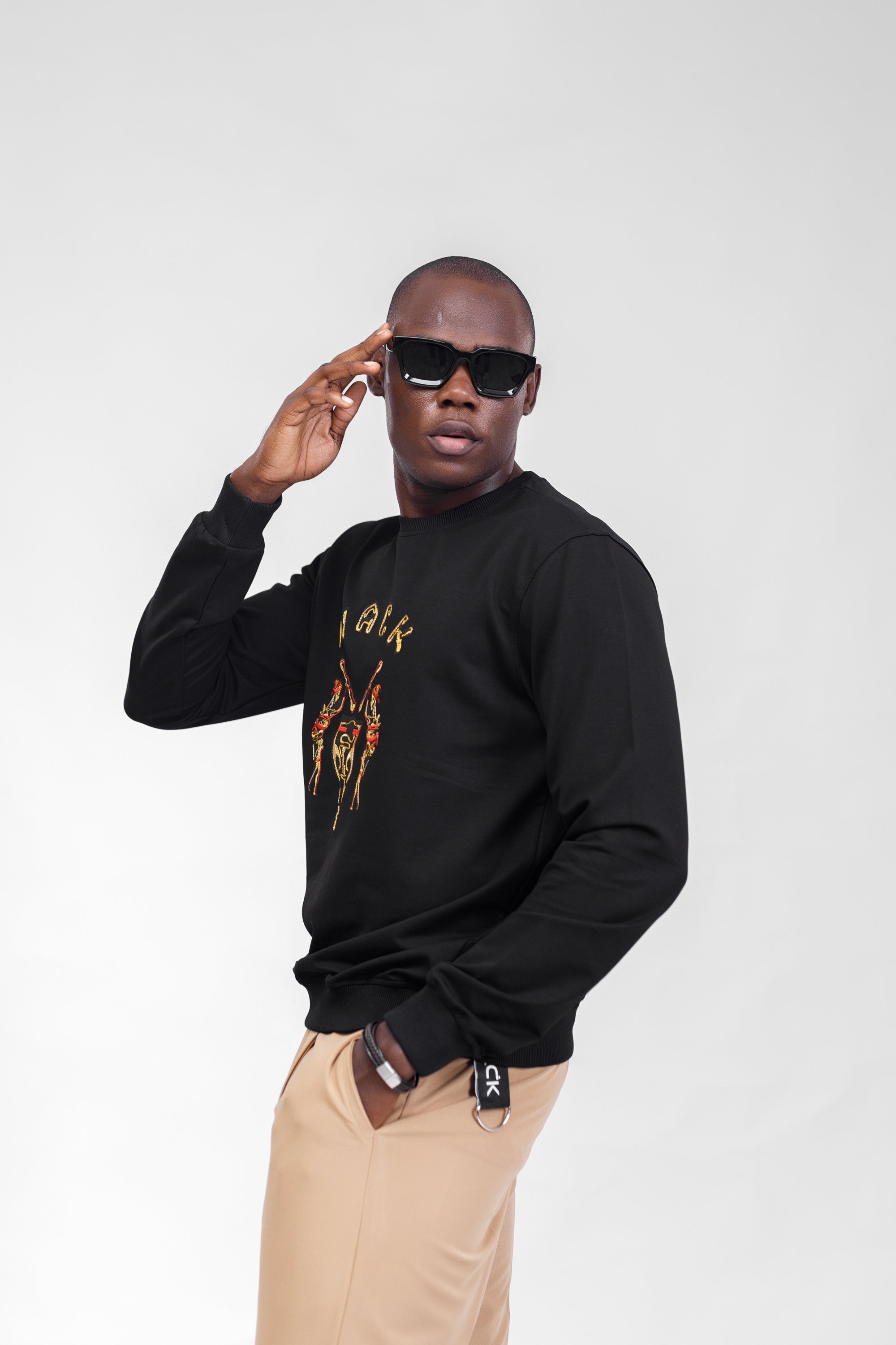 NACK Classic Sweat Top in Black