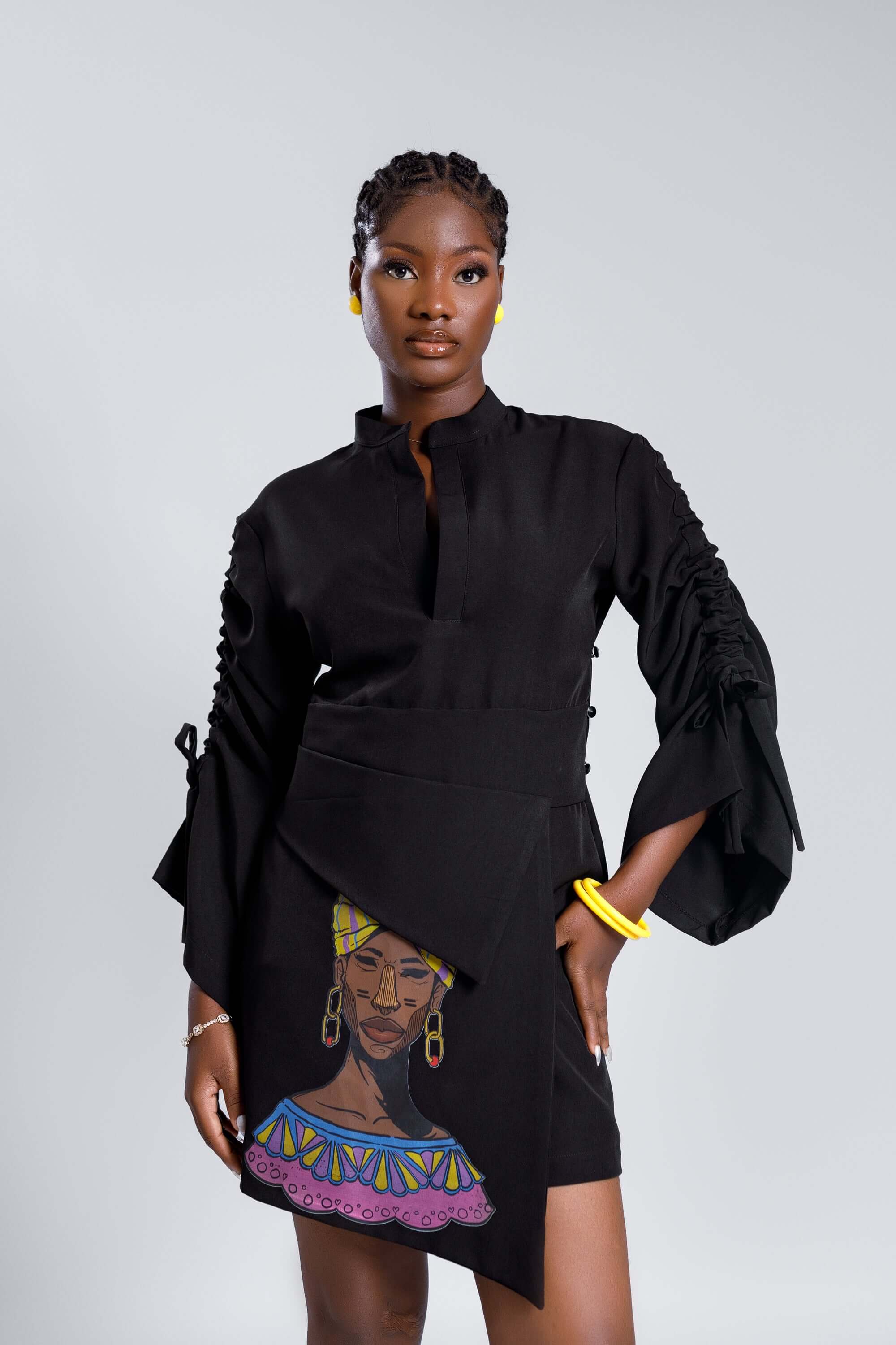 Wrap Dress in Black - Dresses
