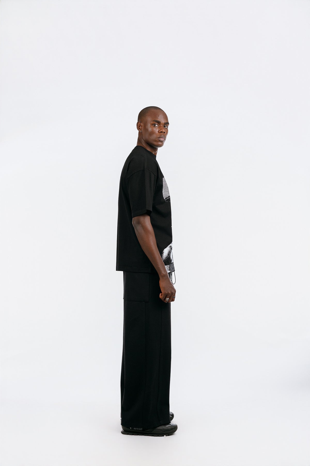 Mursi Tee in Black