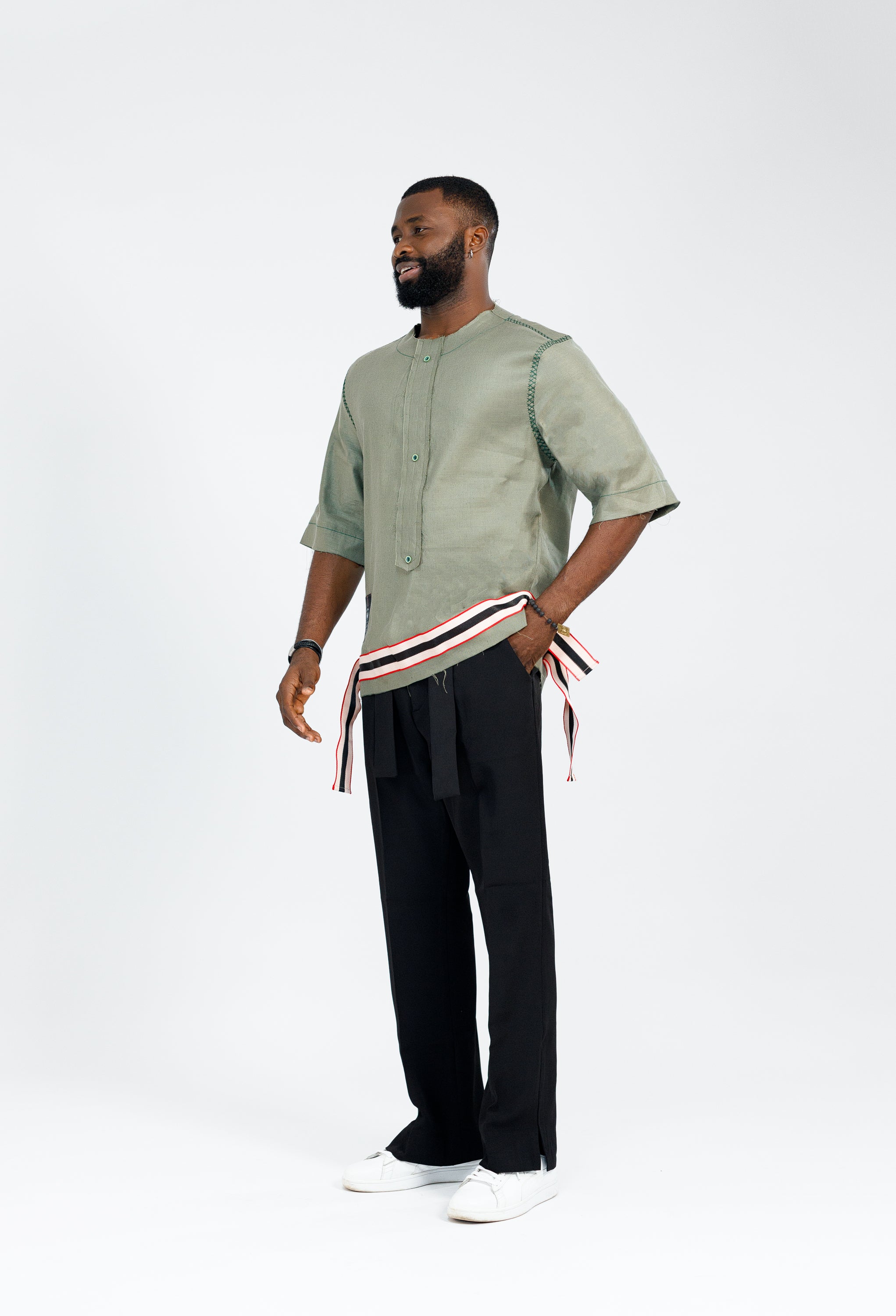 Native Linen Top in Green