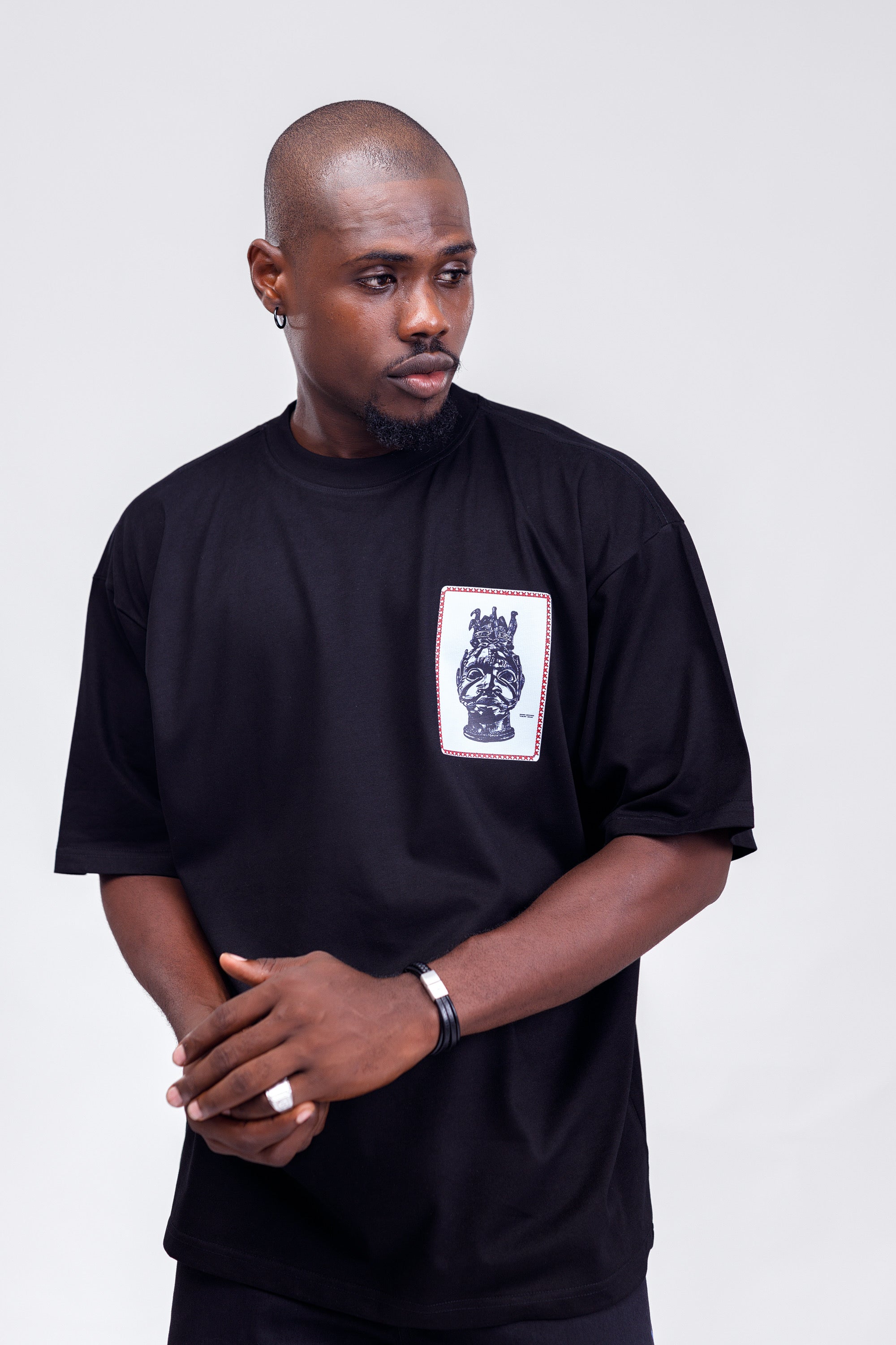 Royal Artefacts Tee in Black