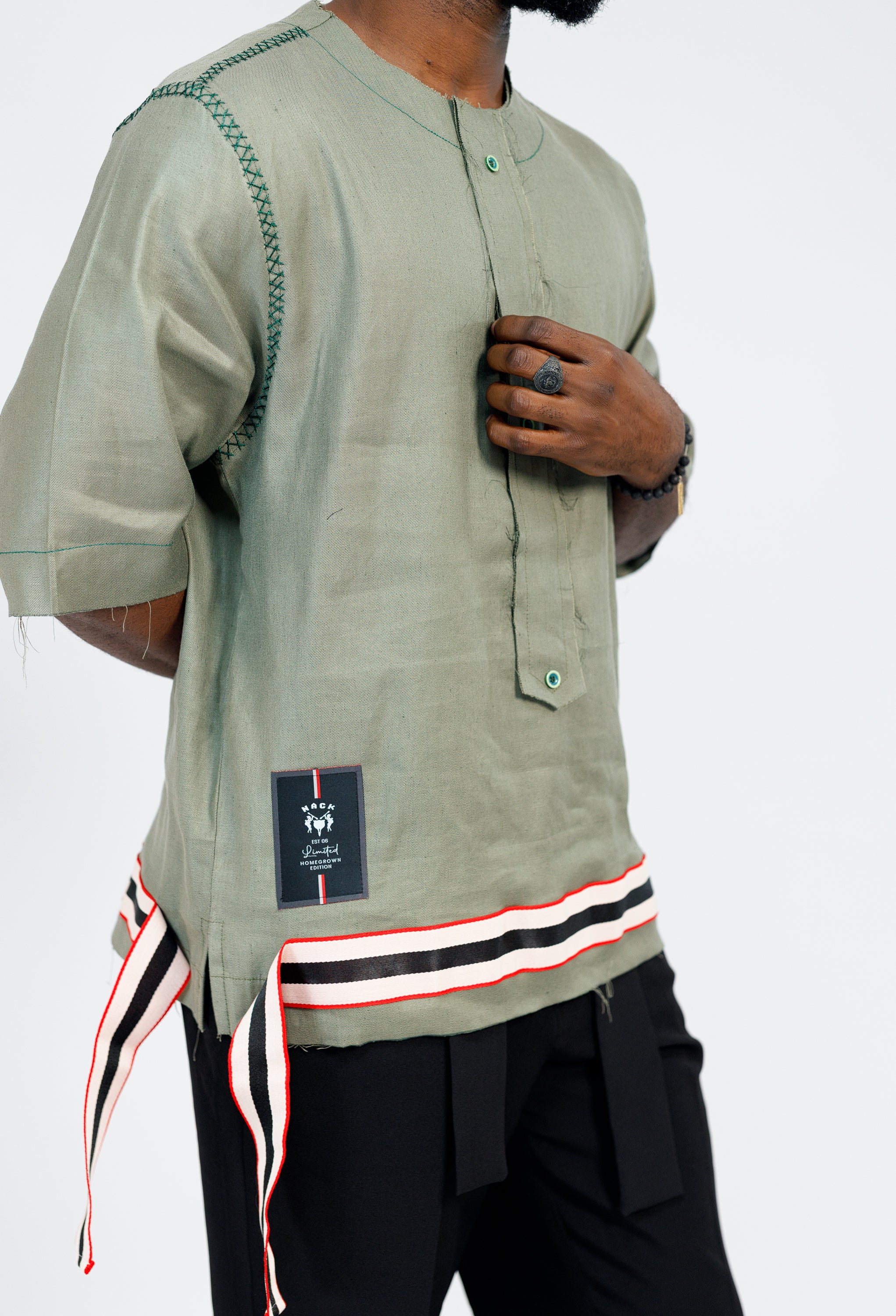 Native Linen Top in Green