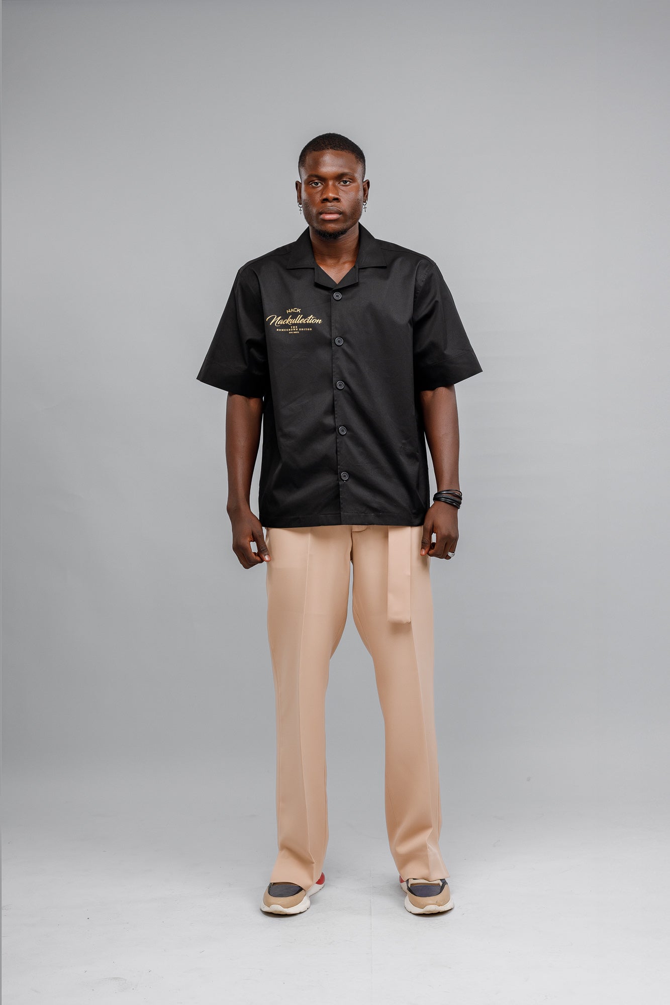 COC SHIRT (CREST OF COLOUR) IN BLACK