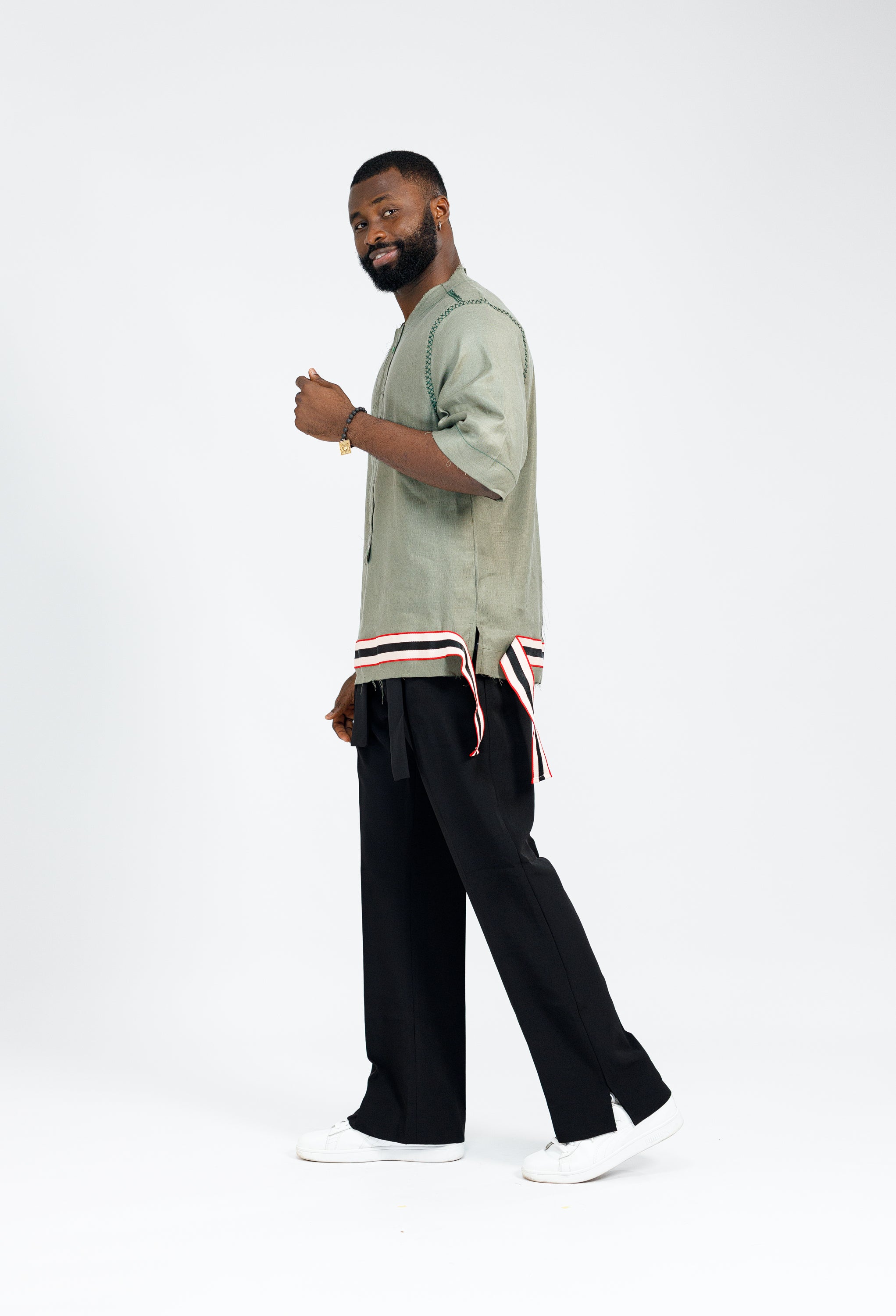 Native Linen Top in Green