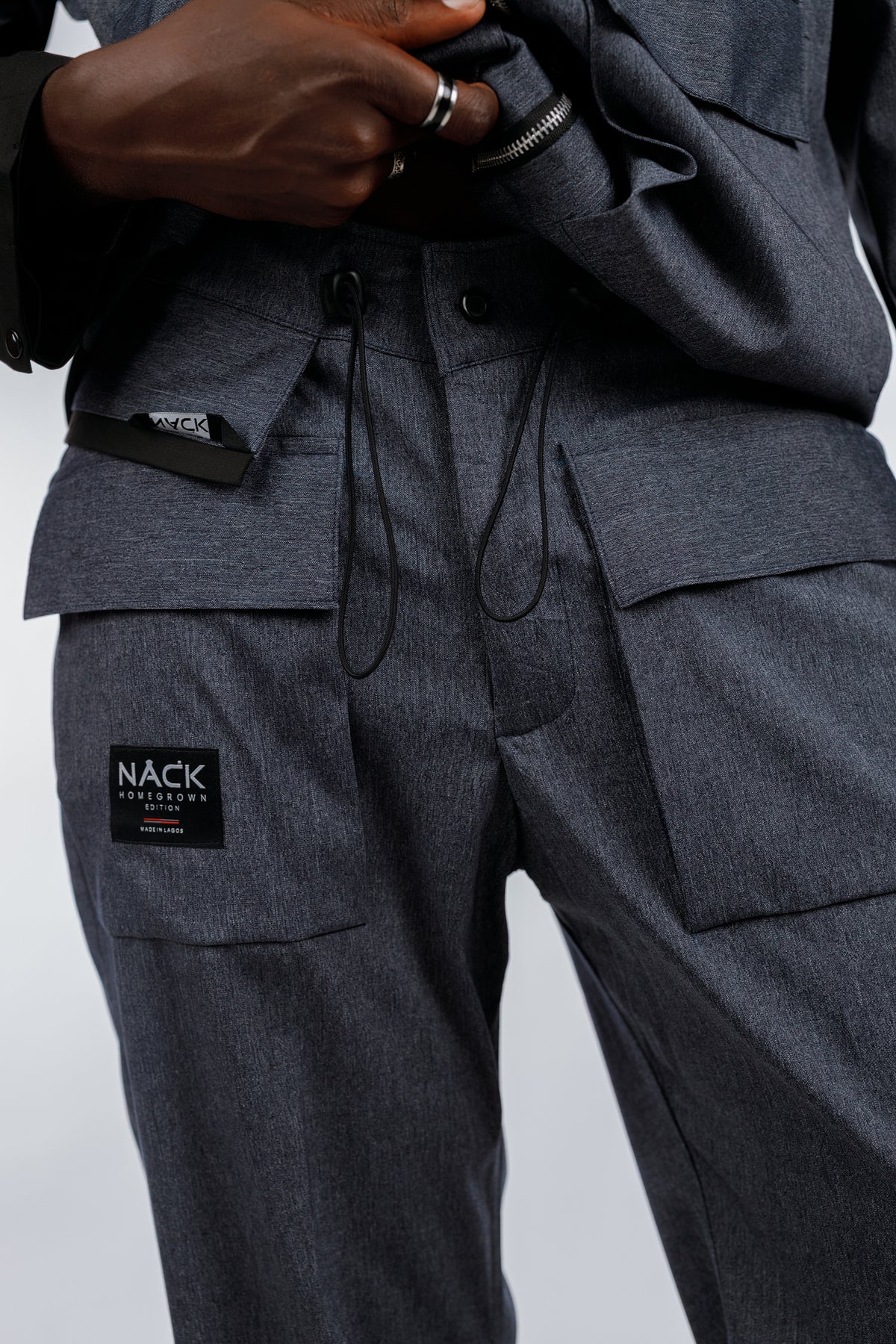 Ṣàkóso 2pcs in Bluish Grey