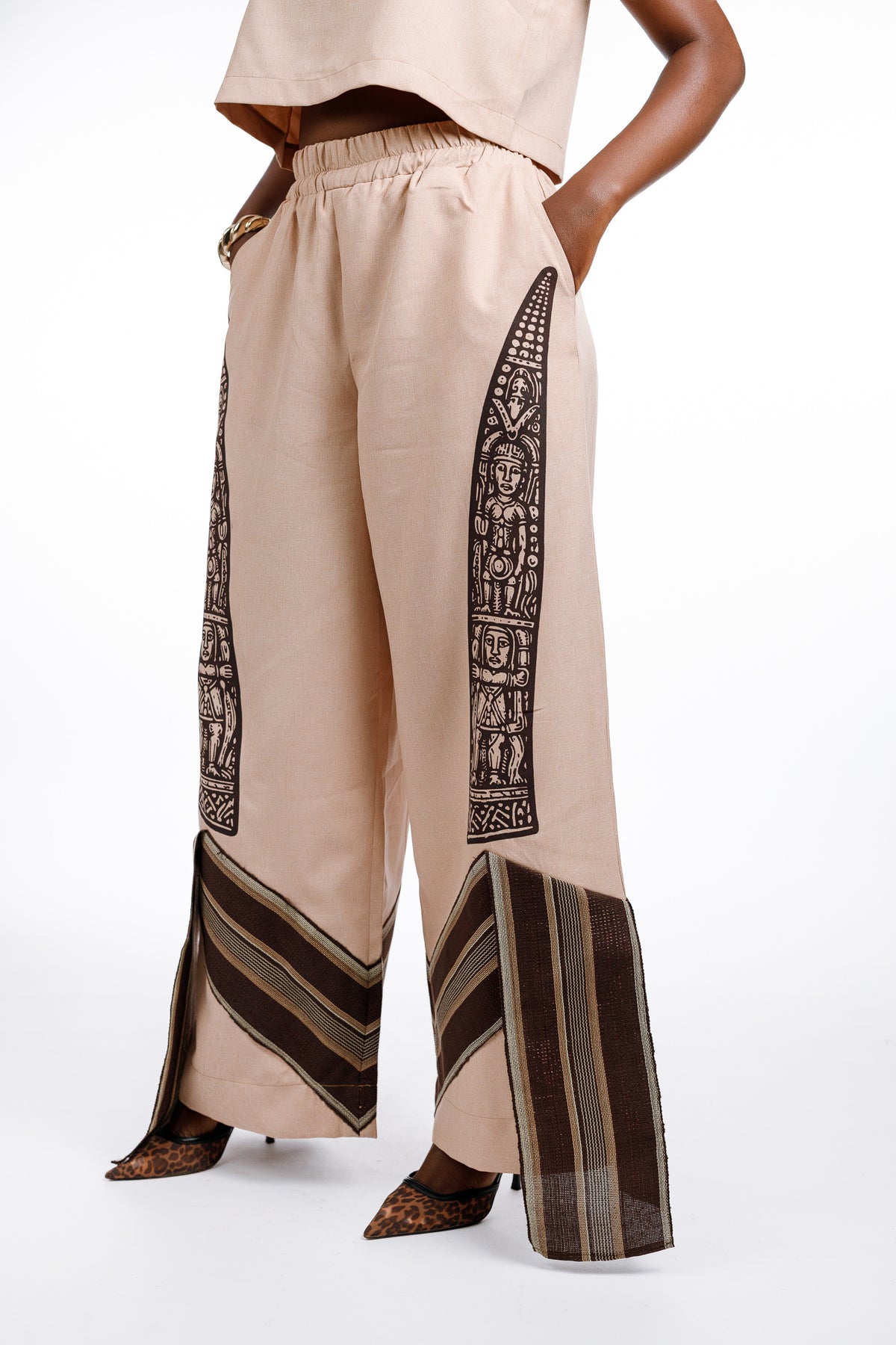 Farrko Alase 2pcs in Nude
