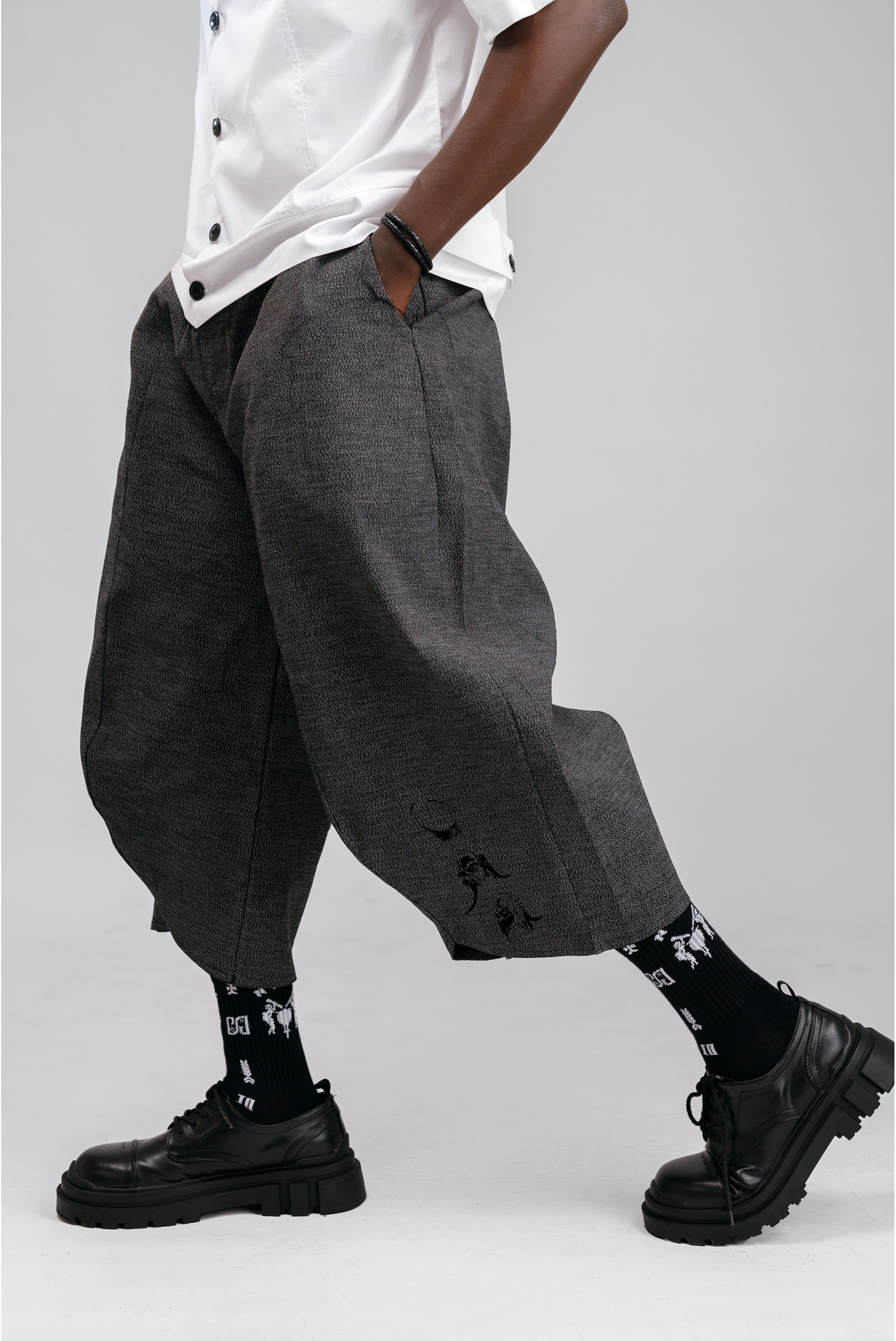 Nomad Pant in Grey