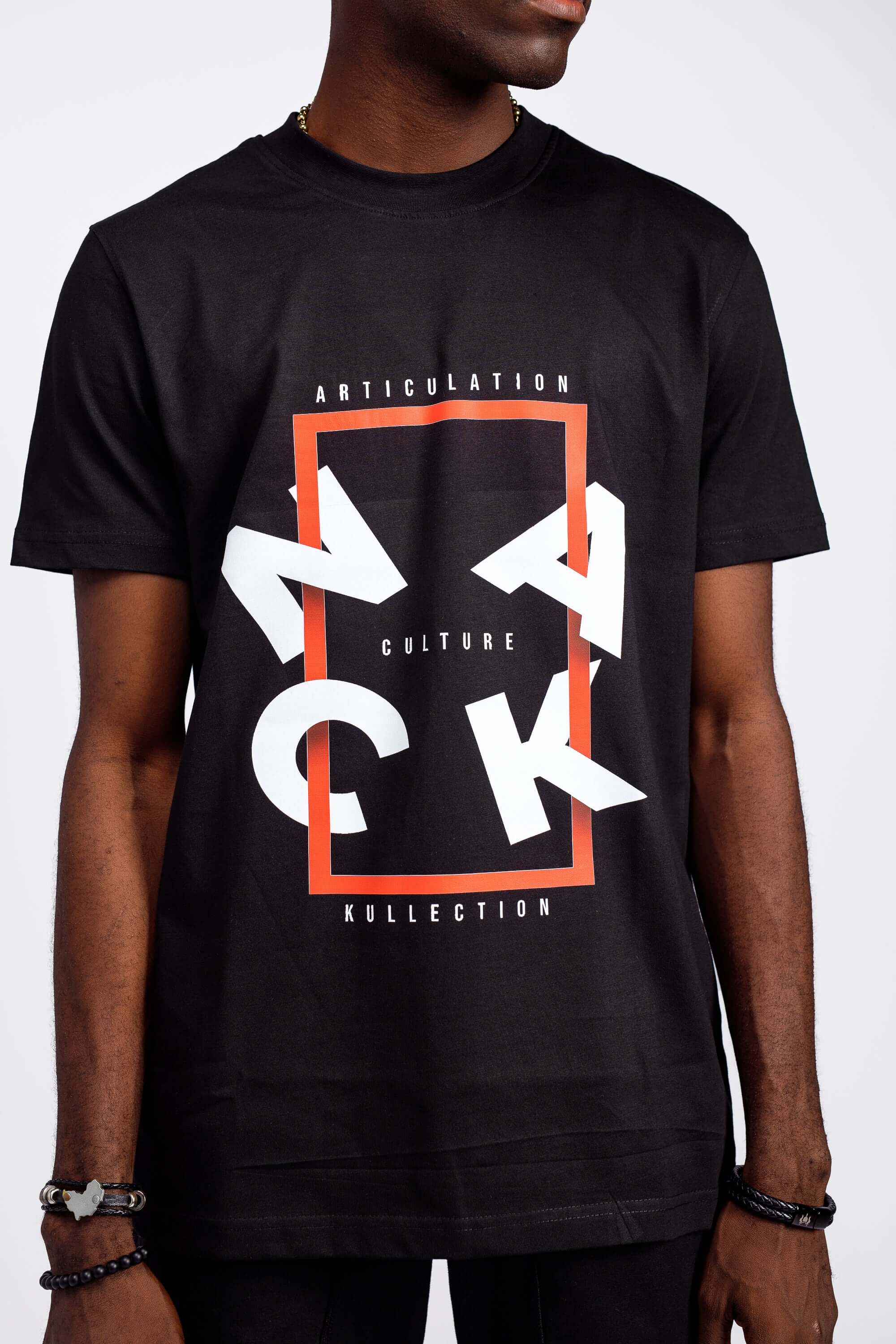 Infusion Tee in Black -